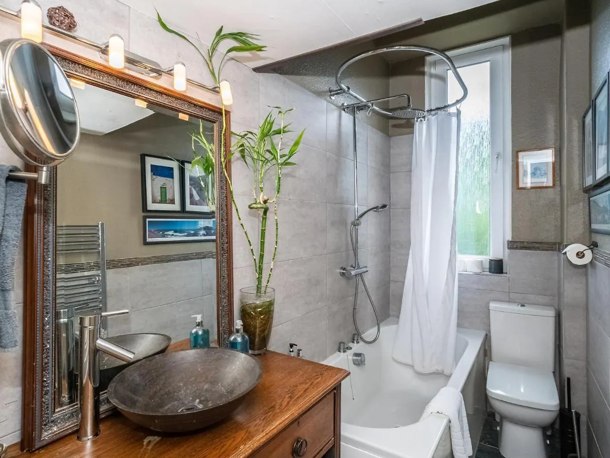 Pass The Keys Quiet 2Beds Flat With High Ceilings And Great Views Apartment Edinburgh United Kingdom