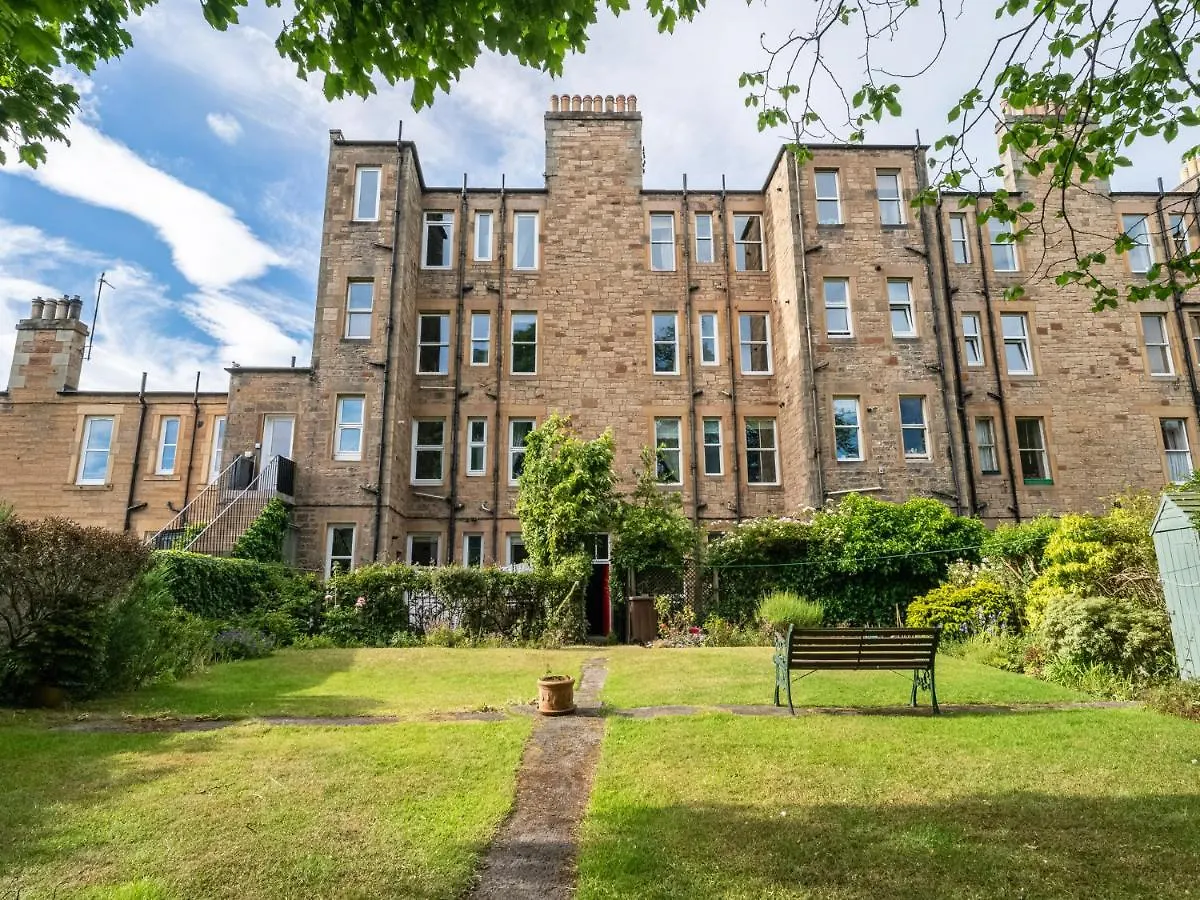 エディンバラPass The Keys Quiet 2Beds Flat With High Ceilings And Great Viewsアパートメント 0*, エディンバラ
